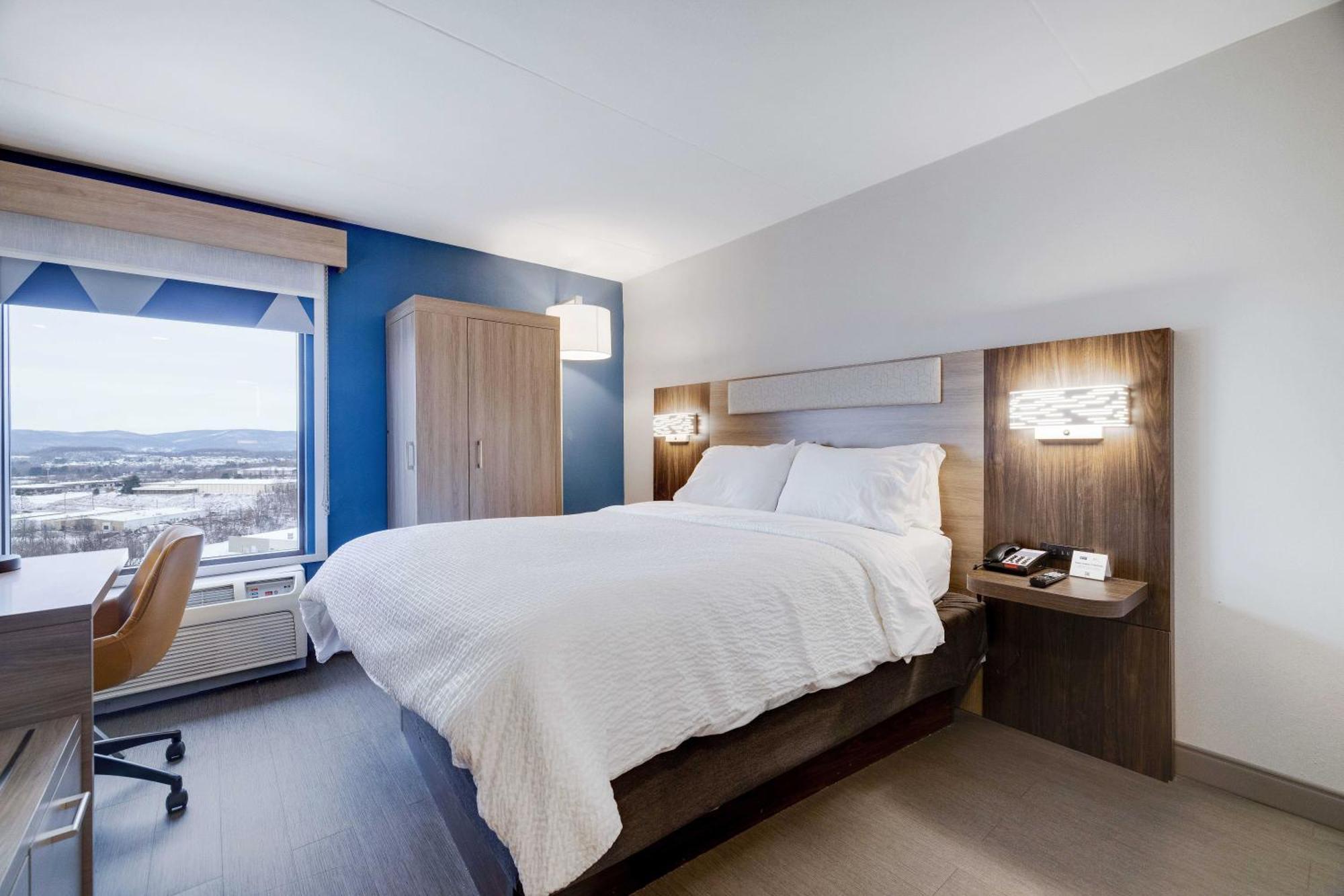 Express Barre East By Ihg 2*